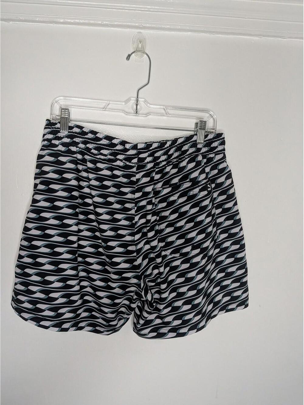 Puma Swim Shorts Mens Large Black Wave Stripe Elastic Waist Lined Trunks Pockets - Picture 6 of 8